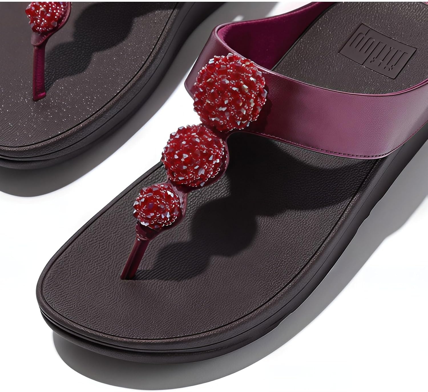 image:imageFitFlop Fino BeadieButton Metallic ToePost SandalsMetallic Ruby