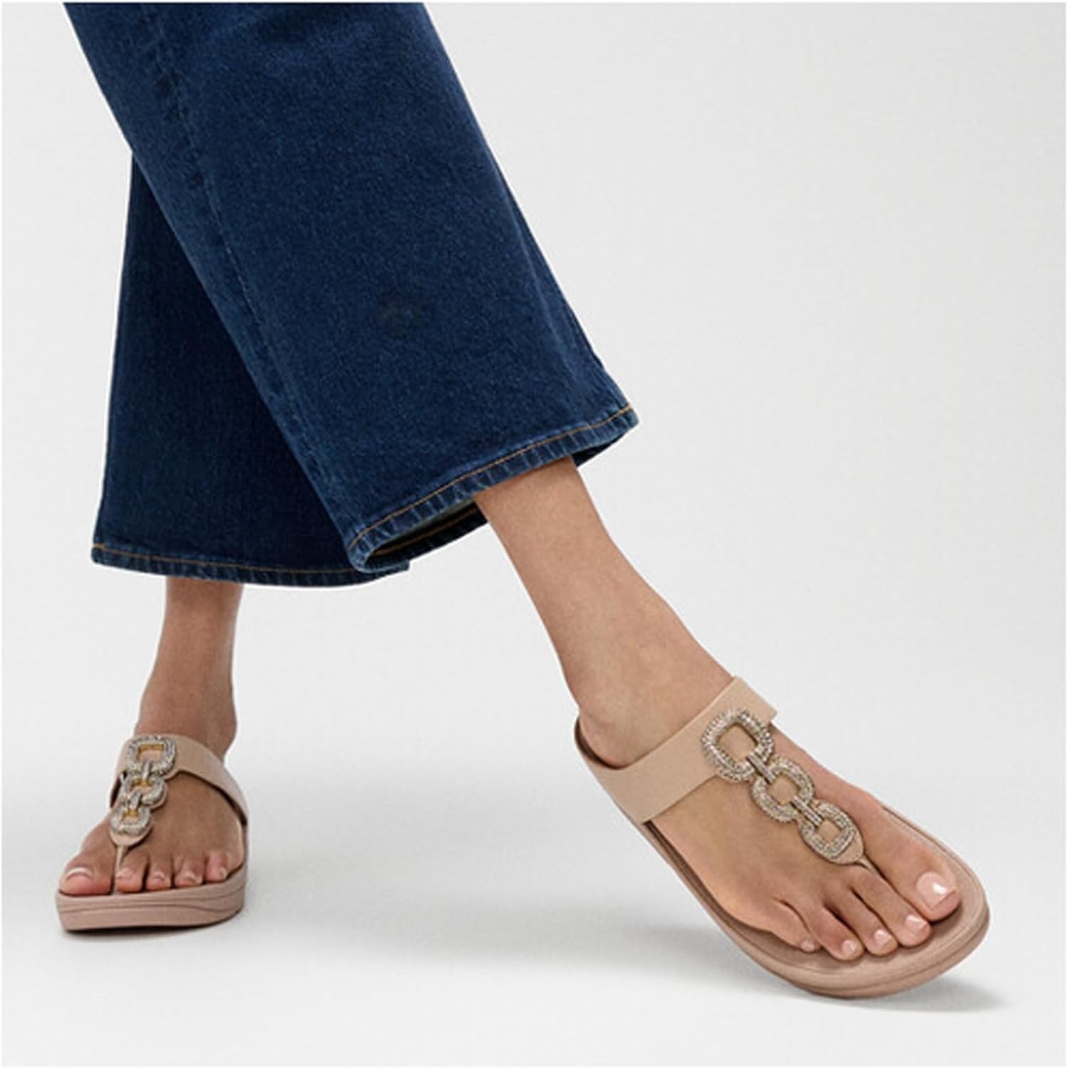 image:imageFitFlop Fino CrystalChain Leather ToePost Sandals Leather Cushioning Rhinestones Casual SlipOnClassic Beige
