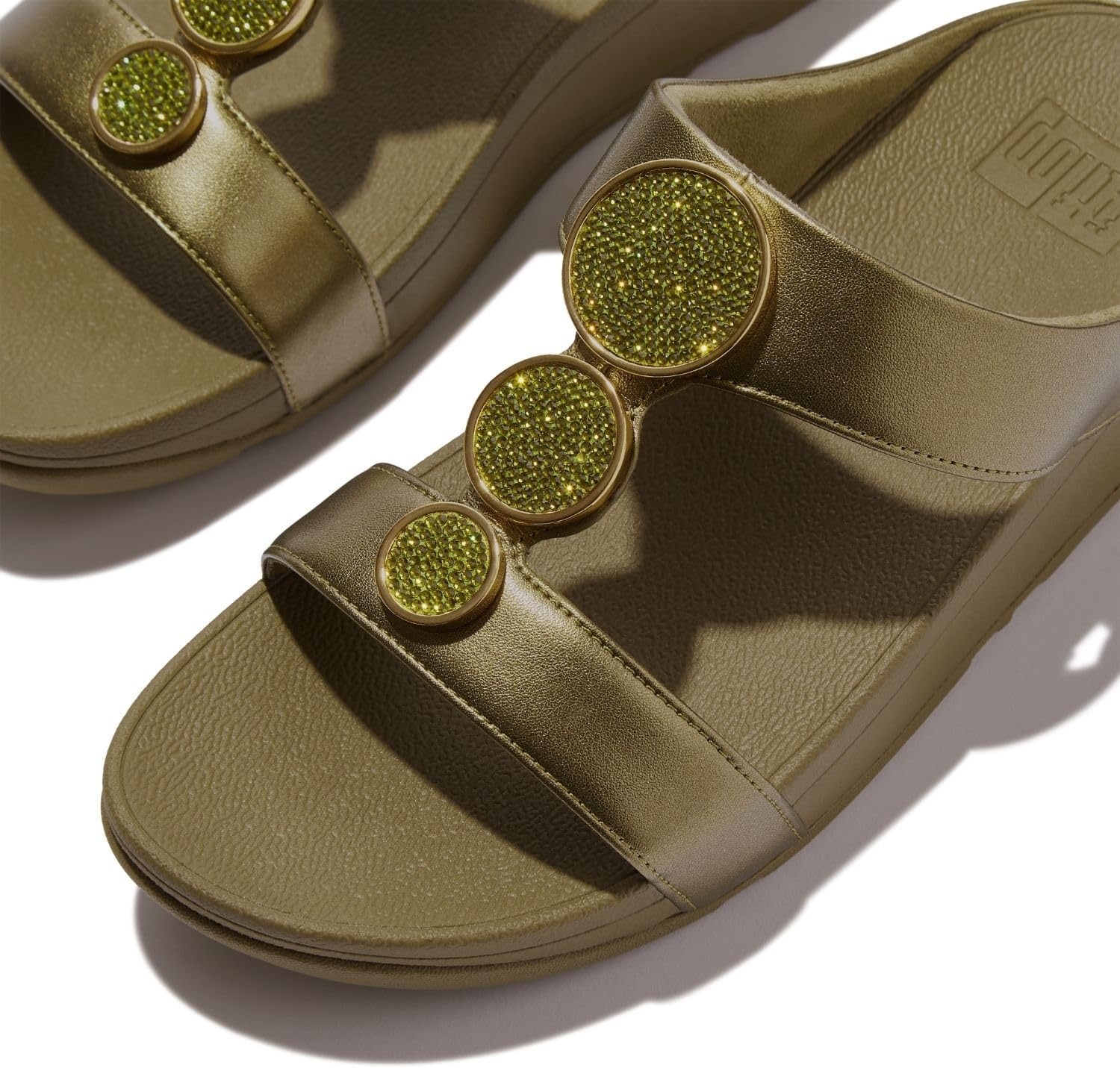 image:imageFitFlop womens Halo Beadcircle Metallic Hbar SlidesMetallic Camogreen